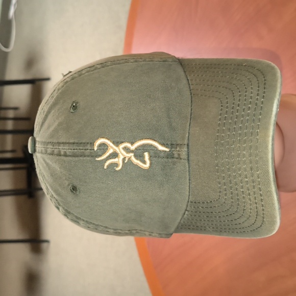 Browning Embroidered Logo Strap-on Cap Hat